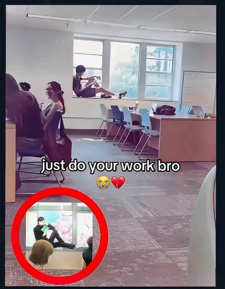 Mídia enviada no comentário